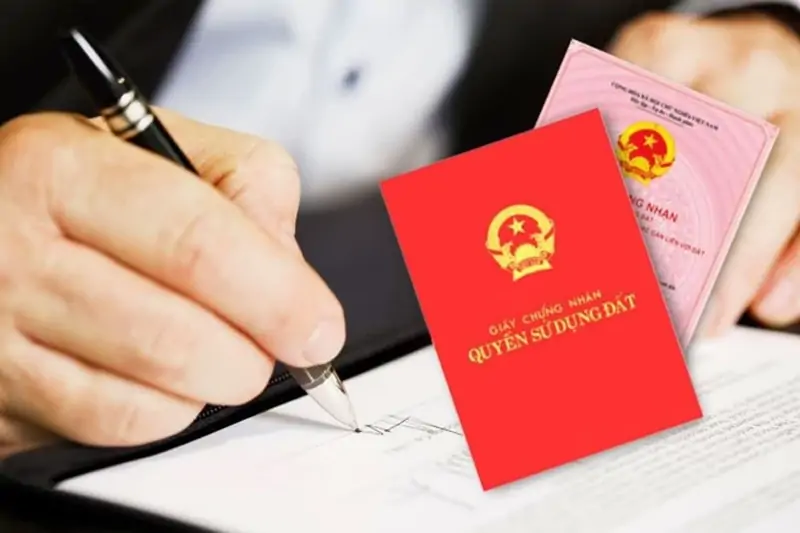 Sổ Đỏ Đứng Tên 2 Vợ Chồng Khi Ly Hôn Chia Thế Nào?