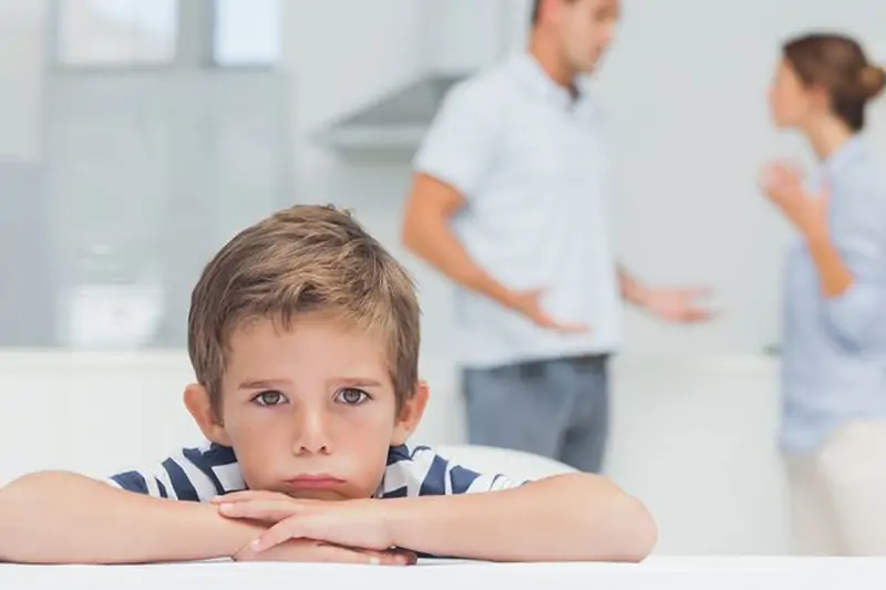 Ly Hôn Con 7 Tháng Tuổi Ở Với Ai?