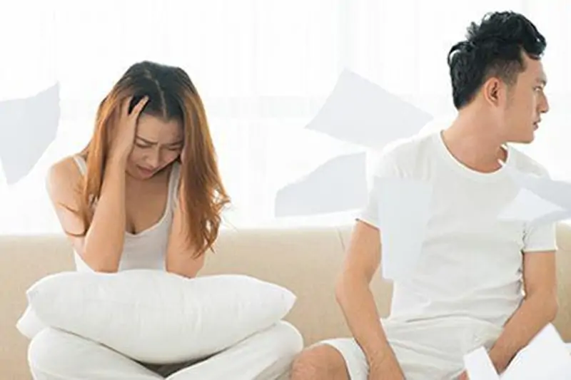 Biểu Hiện Chồng Không Còn Yêu Vợ